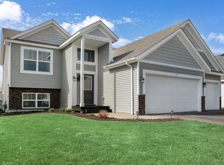 26 Robinson Dr, Lino Lakes, MN 55014