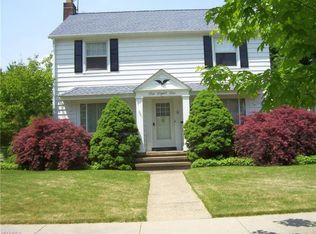 686 Seward Ave, Akron, OH 44320