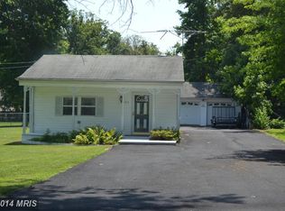 8413 Yorkshire Ln, Manassas, VA 20111