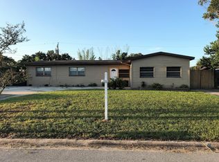 625 Scotty Dr, Titusville, FL 32780