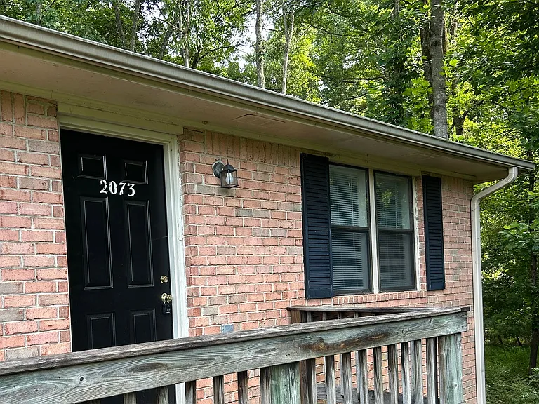 2071 Cantrell Ln — Photo 13