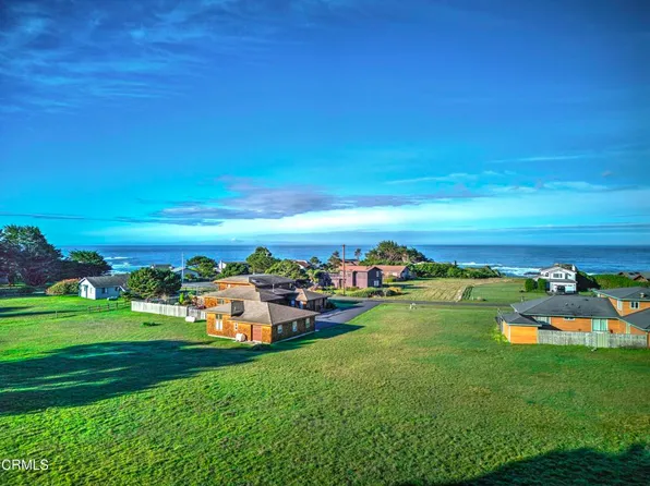 14250 Polaris Cir, Mendocino, CA 95460