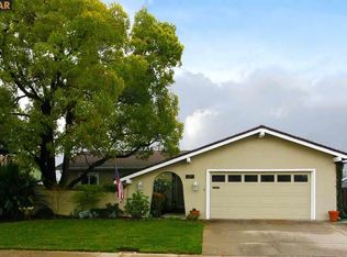 2310 Minaret Dr, Martinez, CA 94553