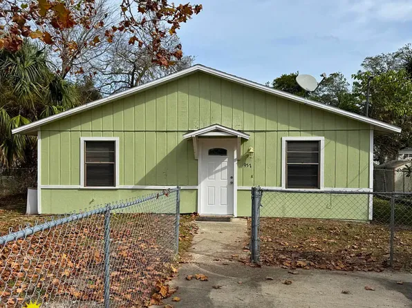 957 Glenwood St, Daytona Beach, FL 32117