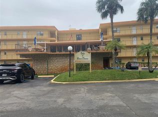 9273 SW 8th St #206, Boca Raton, FL 33428