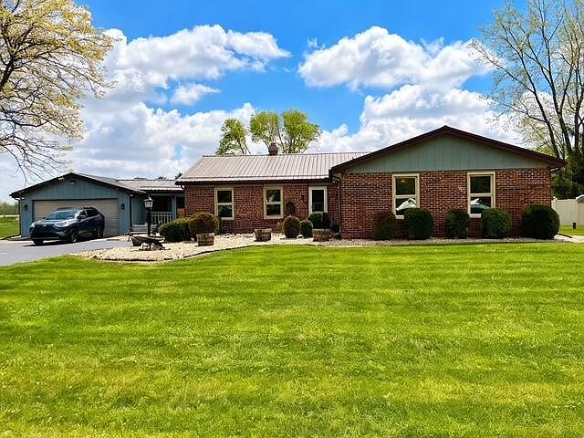 1st image of 14444 Charm Hill Dr