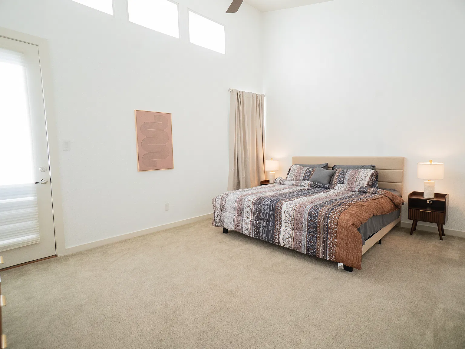2 bed, 1576 sqft, $3,500 — Photo 4