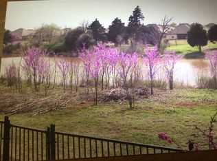 2441 Flint Ridge Rd, Edmond, OK 73003