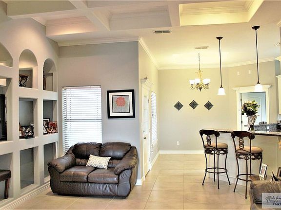 2nd image of 23844 Richmond Cir