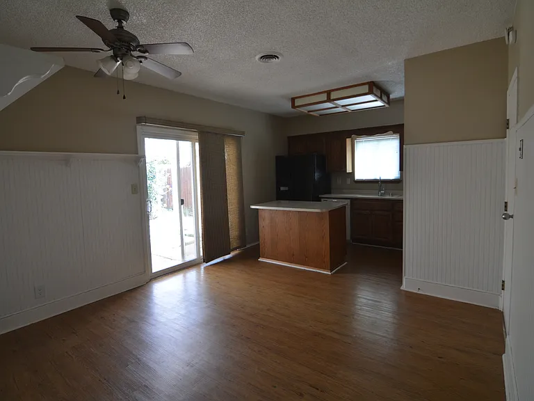 154 Manzanita Dr — Photo 17