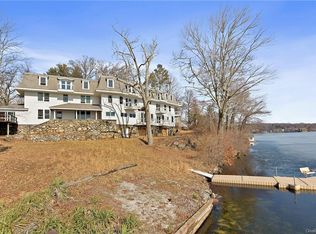 252 W Lake Blvd, Mahopac, NY 10541