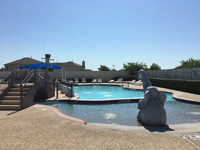 4625 Lance Leaf Dr — Photo 32