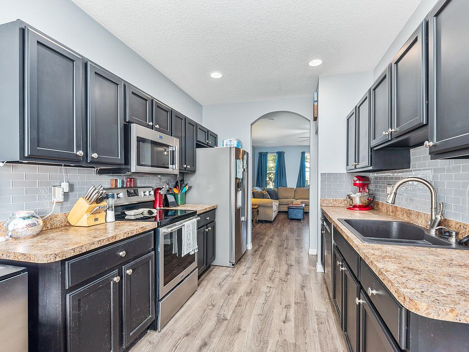 1st image of 2120 SE Eatonville Drive