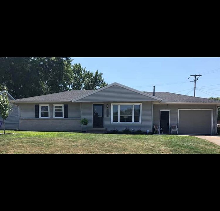 1st image of 4166 40th St SW