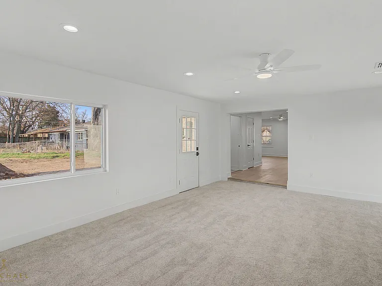 3916 Ella St — Photo 29