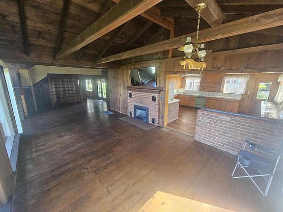 2nd image of 485 Morro Ave #A