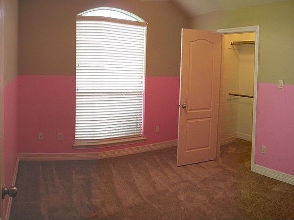 5th image of 10716 Westhaven Cir