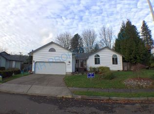 2401 SW 1st St, Gresham, OR 97080