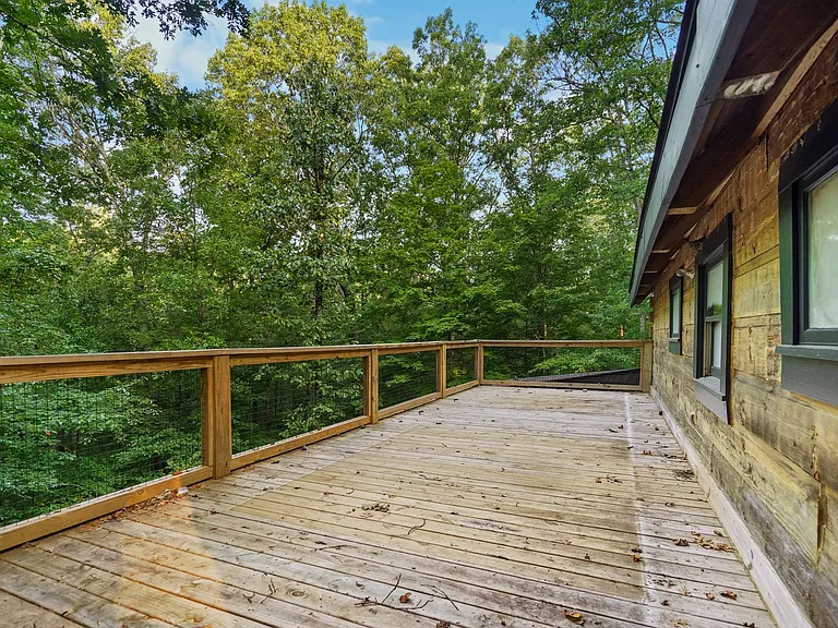 3770 Baxter Rd — Photo 34