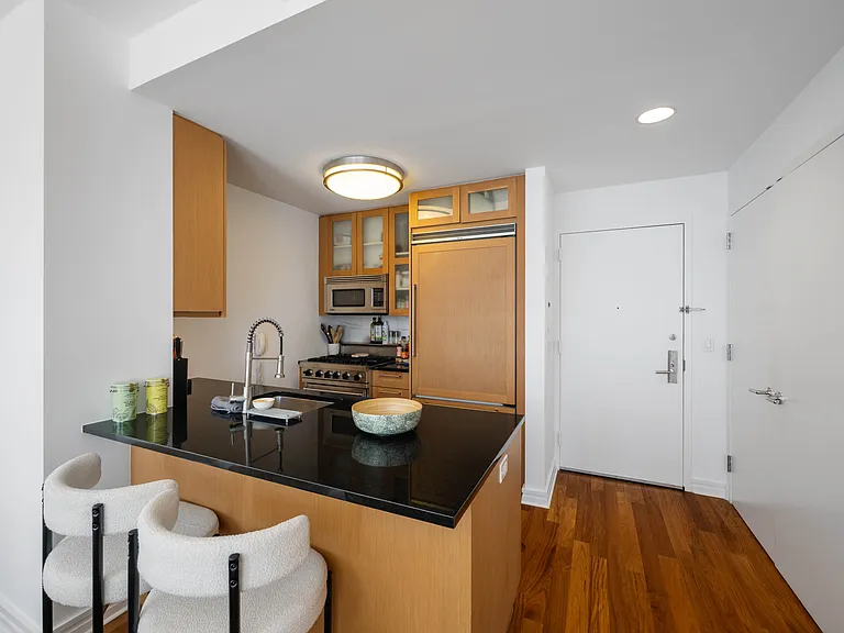 200 W End Ave #11K — Photo 6