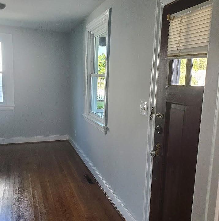 1st image of 1702 N 25th St