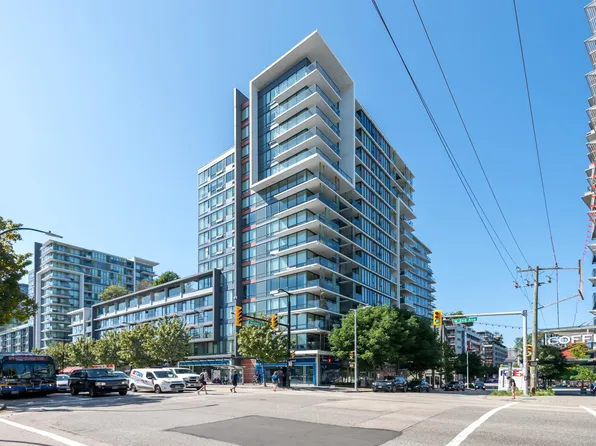 1783 Manitoba St #329, Vancouver, BC V5Y 0K1