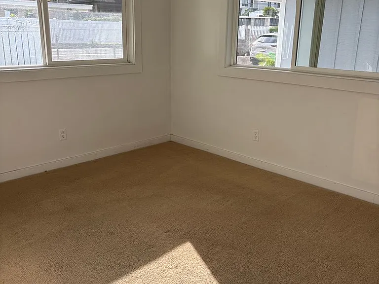 317 Kapulei St — Photo 3