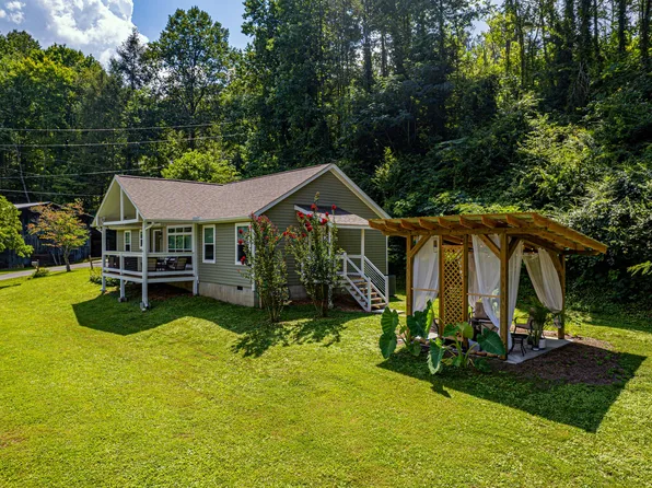 (undisclosed Address), Gatlinburg, TN 37738