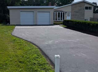 1N745 Park Blvd, Glen Ellyn, IL