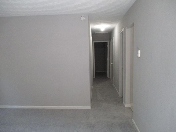 3rd image of 1309 W 39th St #B