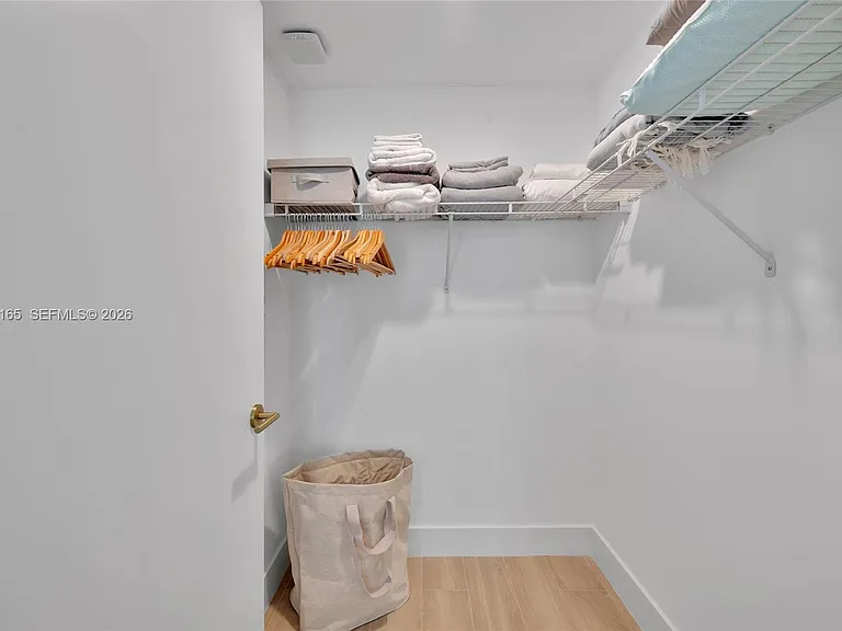 90 NE 32nd 406 Miami #406 — Photo 9