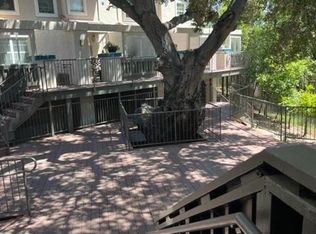 3312 Holly Grove St, Thousand Oaks, CA 91362