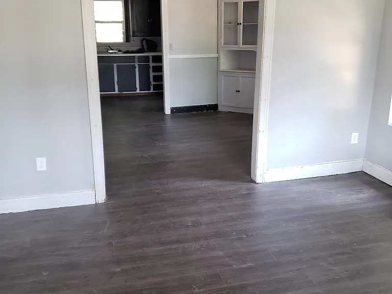 1120 S Gary Pl — Photo 18
