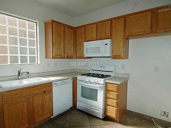 3rd image of 6548 Raven Hall St
