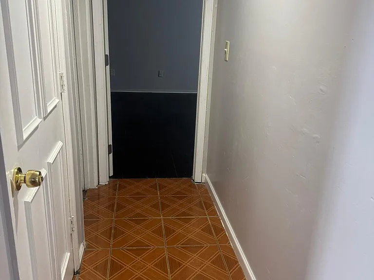 3904 Conley Downs Ln — Photo 11