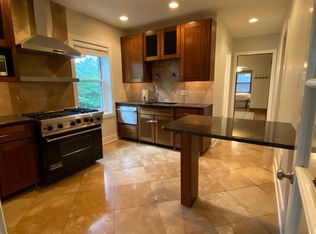 544 Circle Ave APT 2, Forest Park, IL 60130