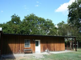 3223 Howard Rd #B, Waxahachie, TX 75165