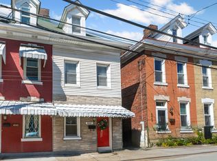4047 Geneva St, Pittsburgh, PA
