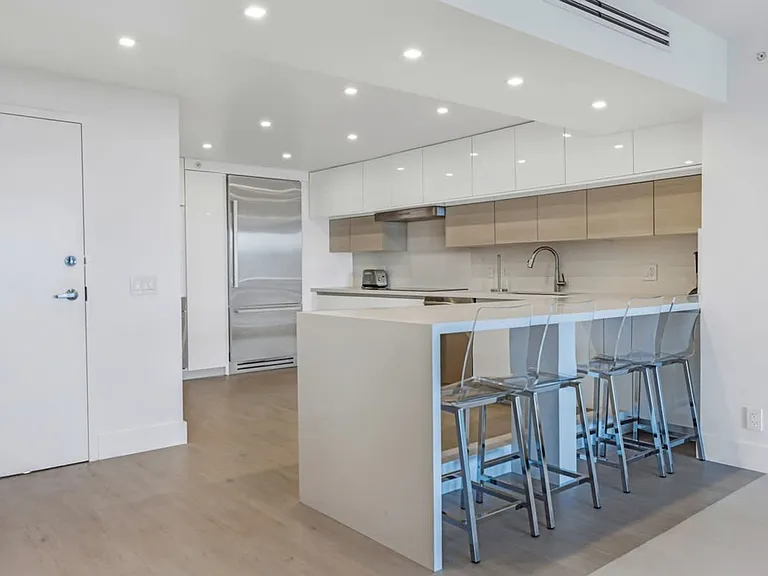 1717 N Bayshore Dr #ID1054088P — Photo 13