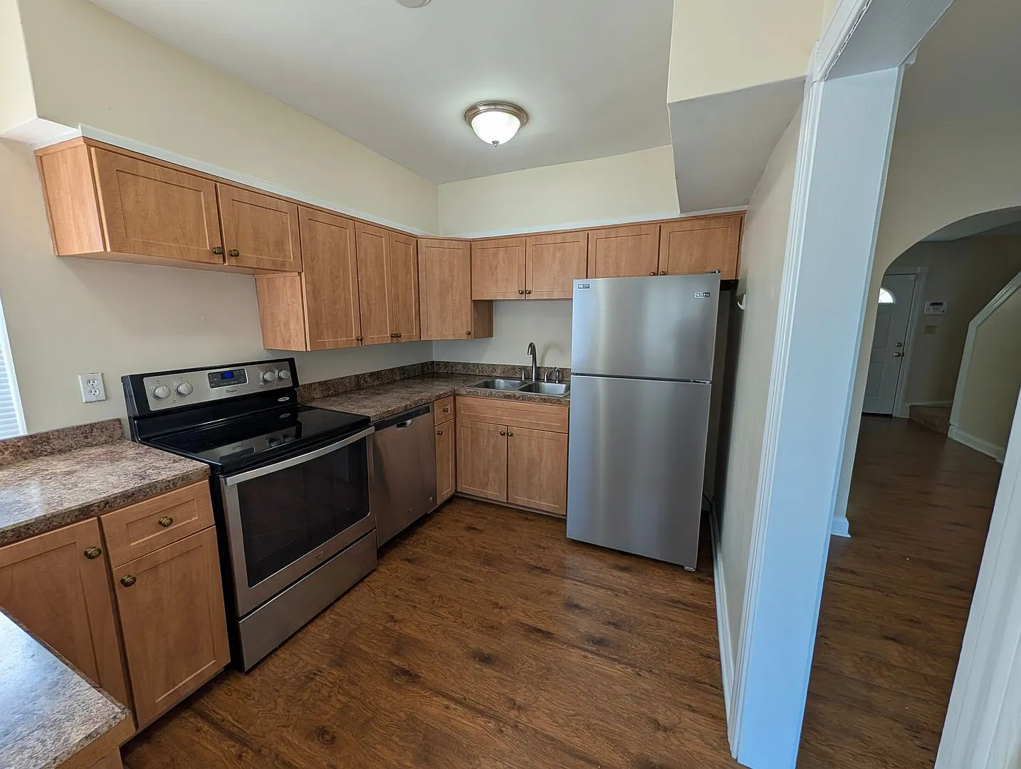 Reduced price! Charming 4-Bedroom Home in the Heart of 40205! — Photo 4