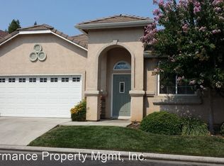 724 Lind Ave, Clovis, CA 93612