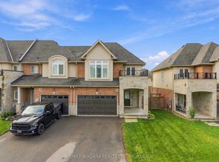 46 Pinot Cres, Hamilton, ON L8E0J8