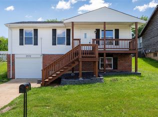 2512 Wellesley Dr, High Ridge, MO 63049