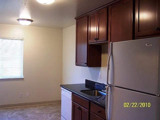 Washington St 104 — Photo 3