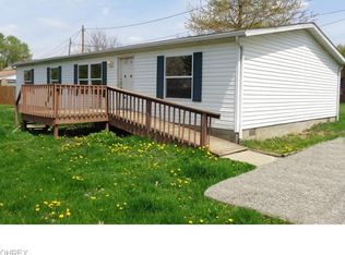 419 Fetter Ln E, Gnadenhutten, OH