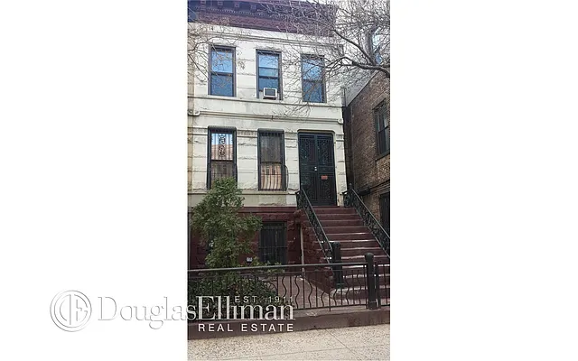 Rented by Douglas Elliman | media 4