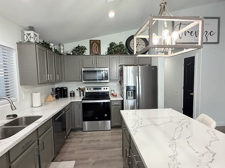 1360 W Belmont Red Trl — Photo 2