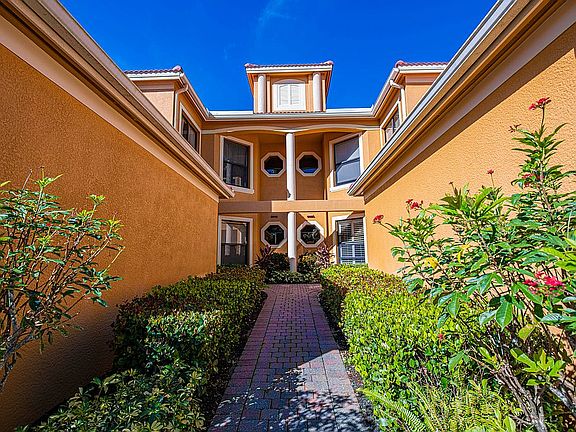 3rd image of 15871 Prentiss Pointe Cir APT 101