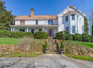 150 Zimmerman Lake Rd, Spartanburg, SC 29306