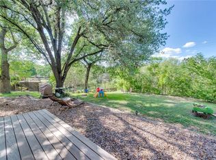 2122 Barton Hills Dr, Austin, TX 78704